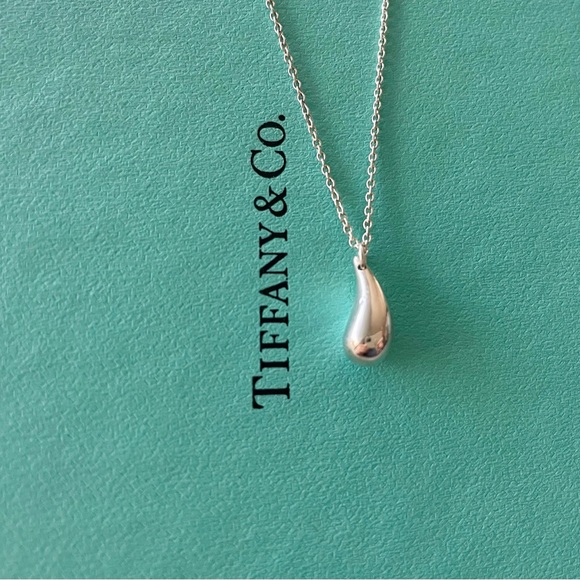 Tiffany and Co. Tear Drop Necklace - Picture 4 of 14
